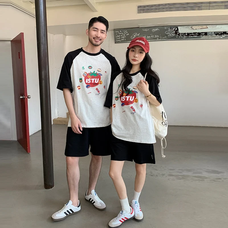 2026 New Summer Family Matching Clothes Set Cotton T-shirt And Shorts Clothing Suit Parents Child Look Outfits Vocation Costume
