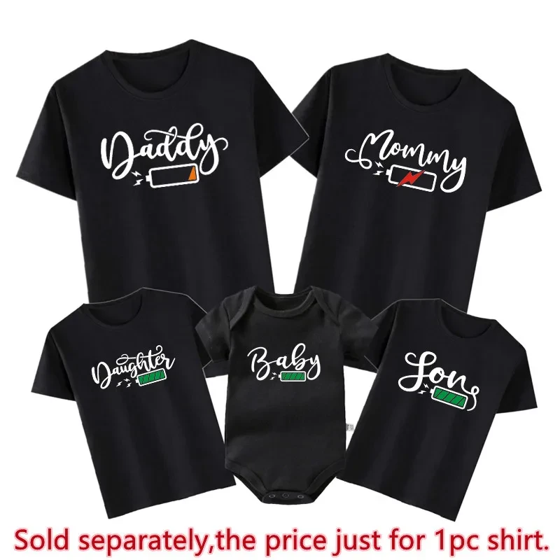 Funny Battery Pattern Family Matching Clothes Daddy Mommy Son Daughter Tops Summer Family Look Short Sleeve Family T-shirt Tees